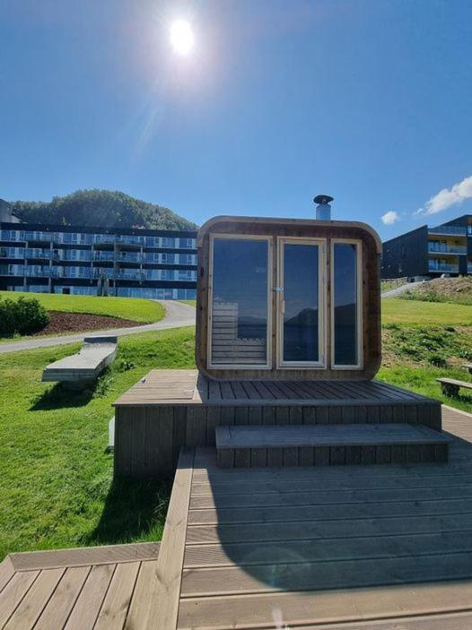 Smaken Av Ryfylke Event As Overnatting, Bygningen Drives Ikke Som Hotell Hjelmeland Ngoại thất bức ảnh